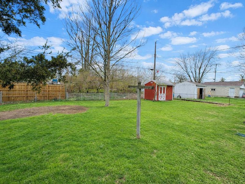 945 S Brinker Avenue, Columbus, OH 43204 Photo 4