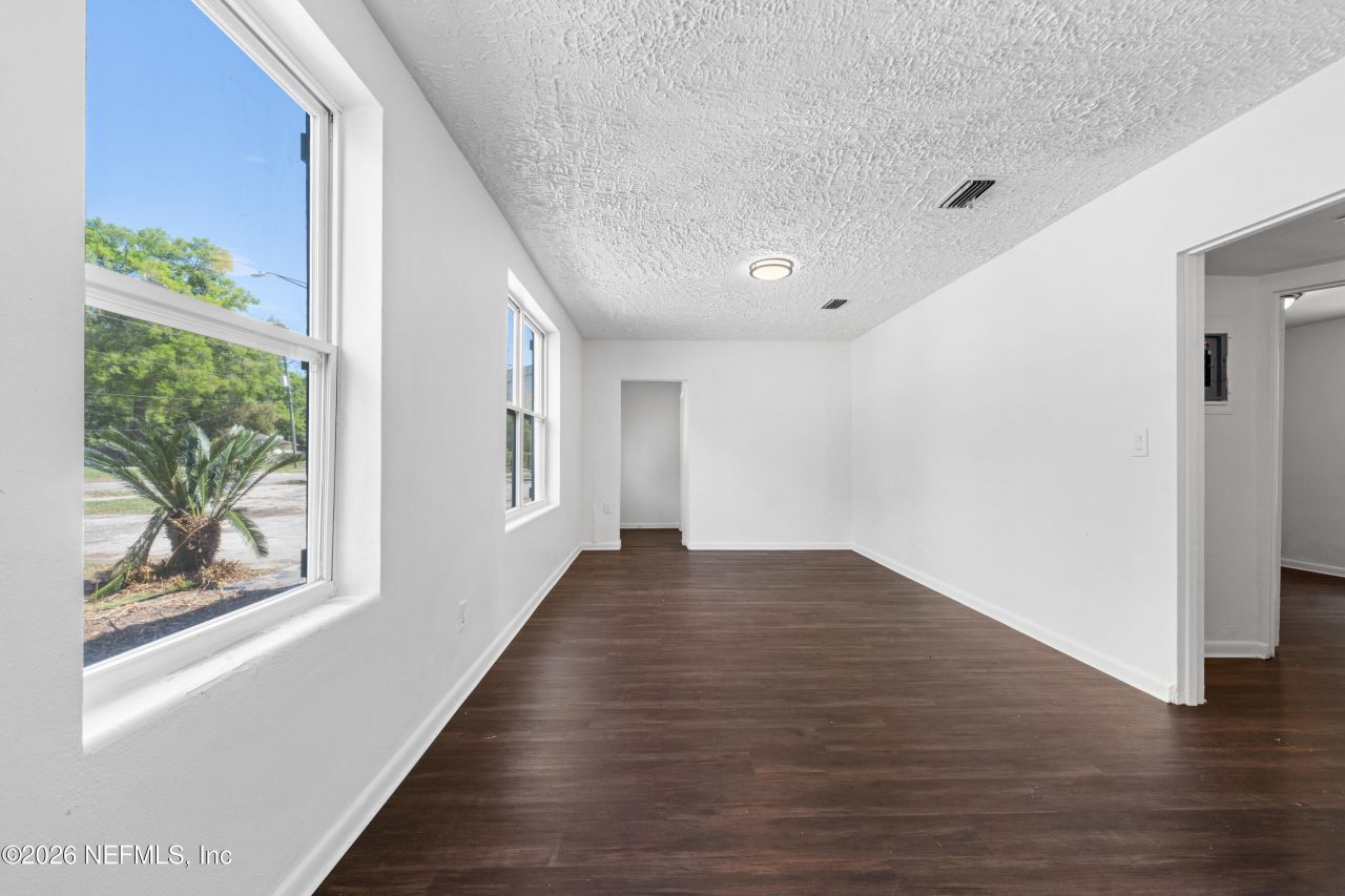 3250 Soutel Drive, Jacksonville, FL 32208 Photo