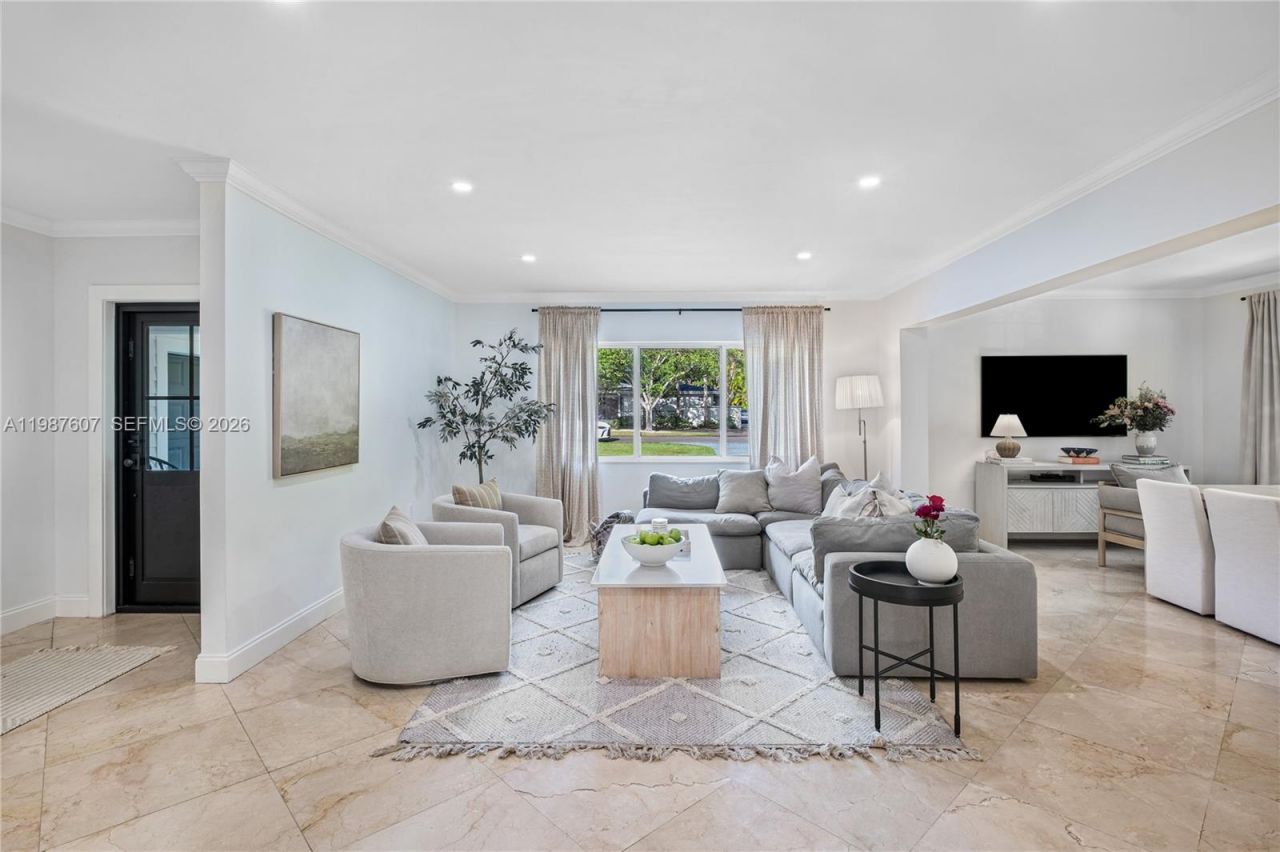 10235 SW 58th Ct , Pinecrest, FL 33156 Photo