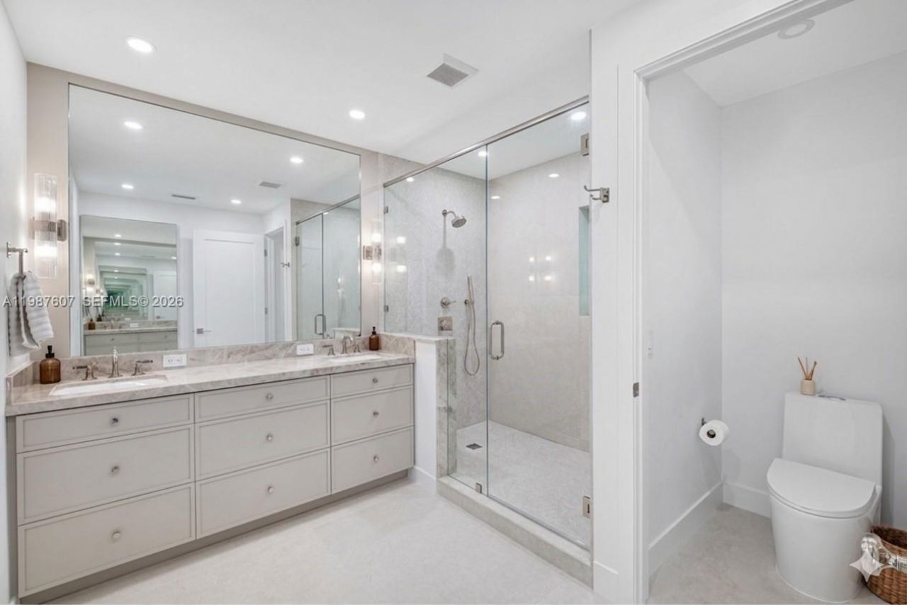 10235 SW 58th Ct , Pinecrest, FL 33156 Photo