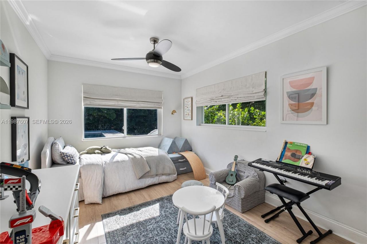 10235 SW 58th Ct , Pinecrest, FL 33156 Photo