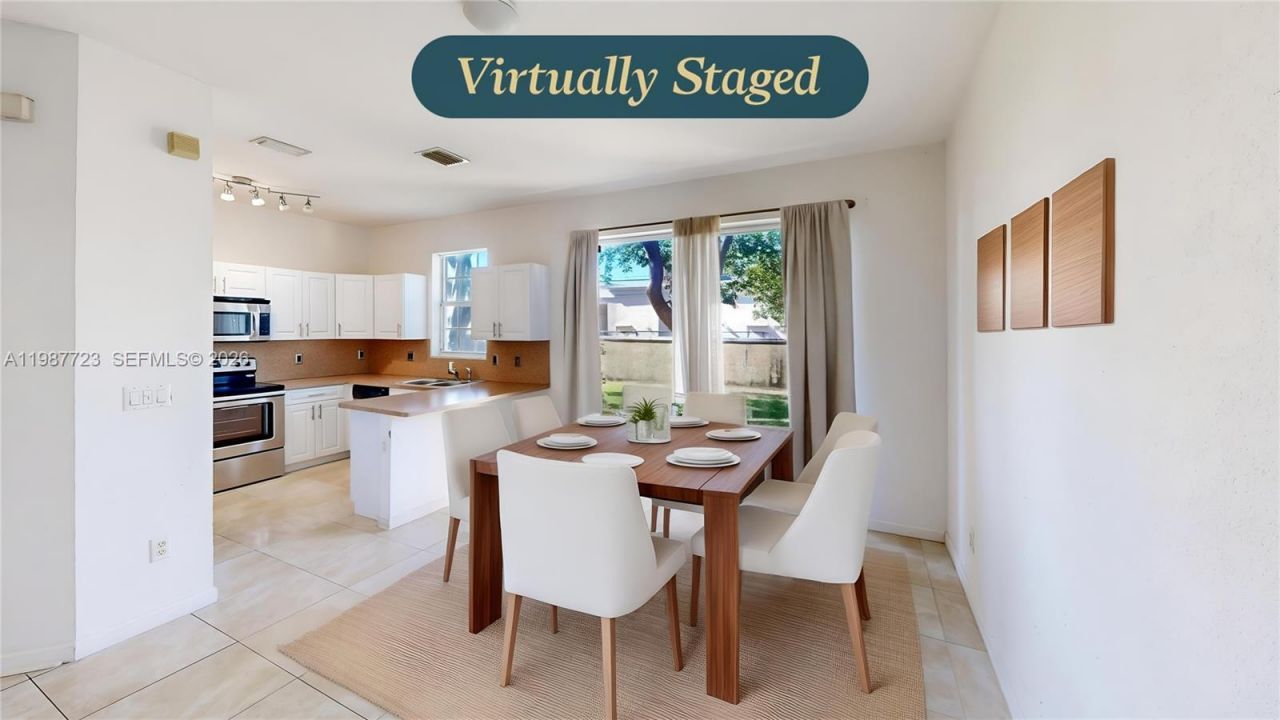 686 NE 21st Ave , Homestead, FL 33033 Photo