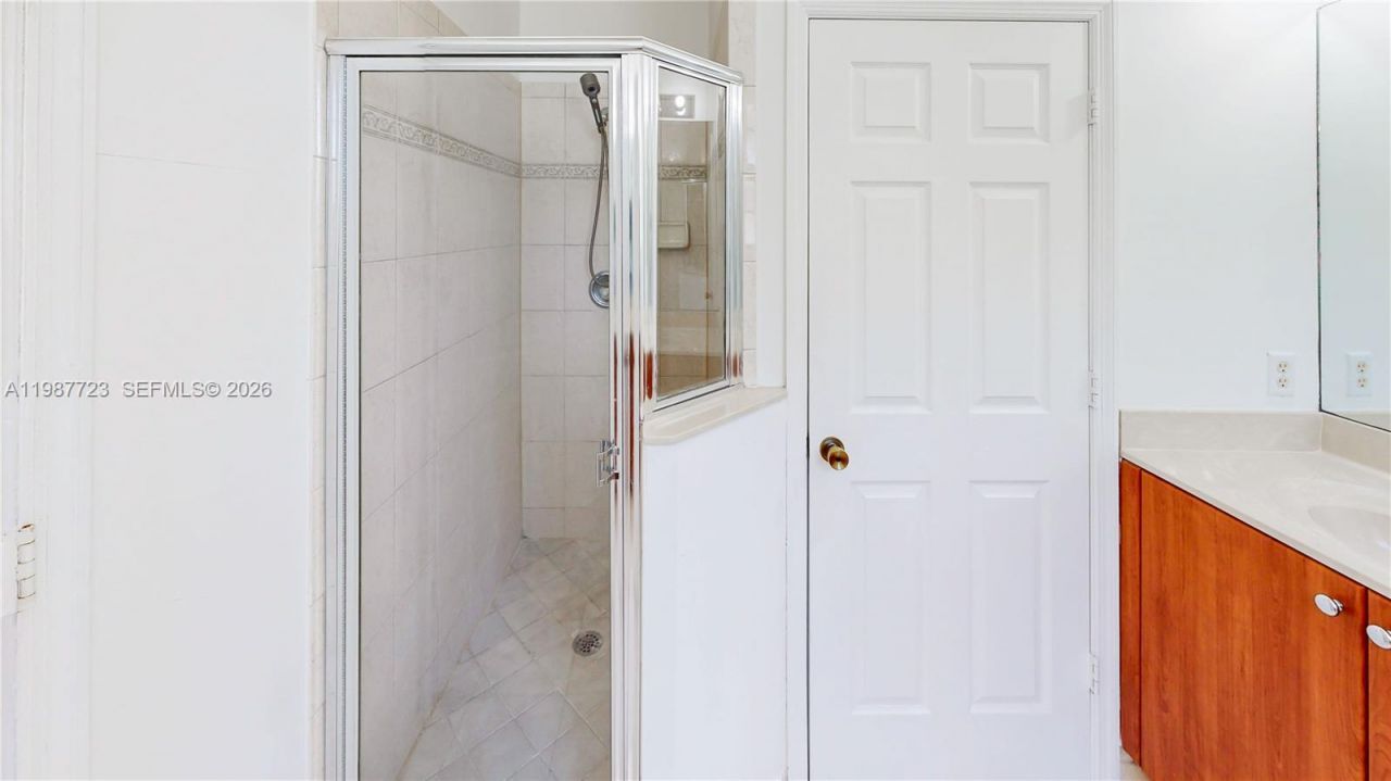 686 NE 21st Ave , Homestead, FL 33033 Photo