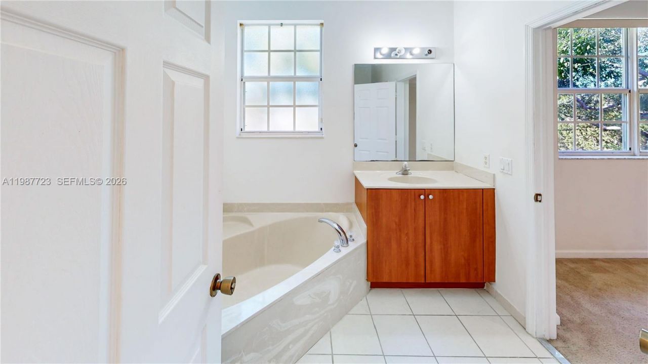 686 NE 21st Ave , Homestead, FL 33033 Photo