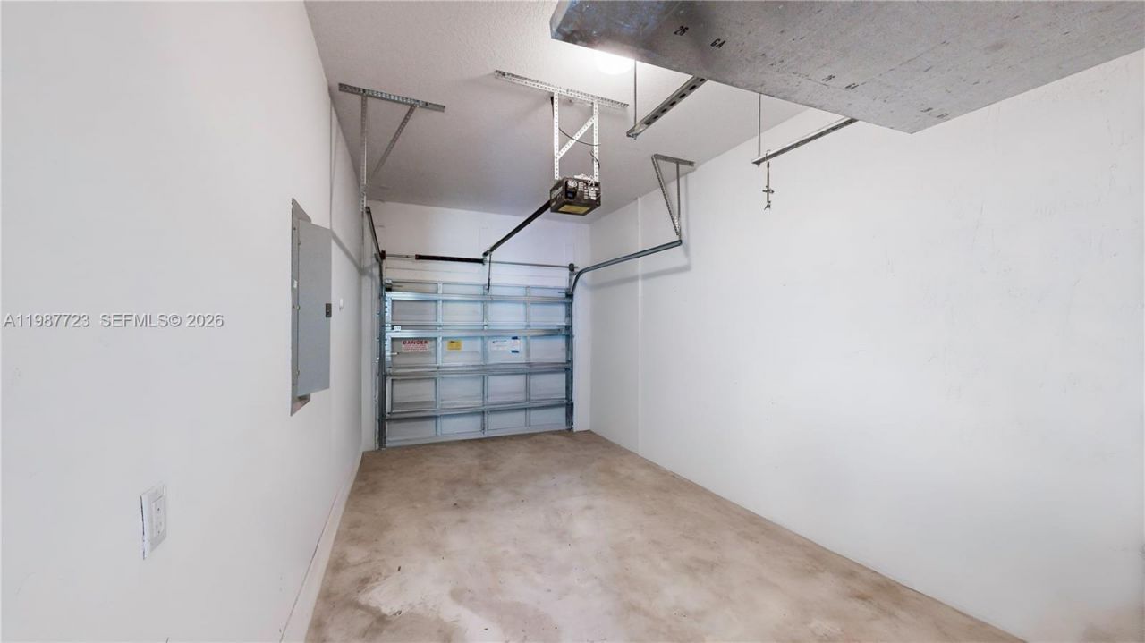 686 NE 21st Ave , Homestead, FL 33033 Photo