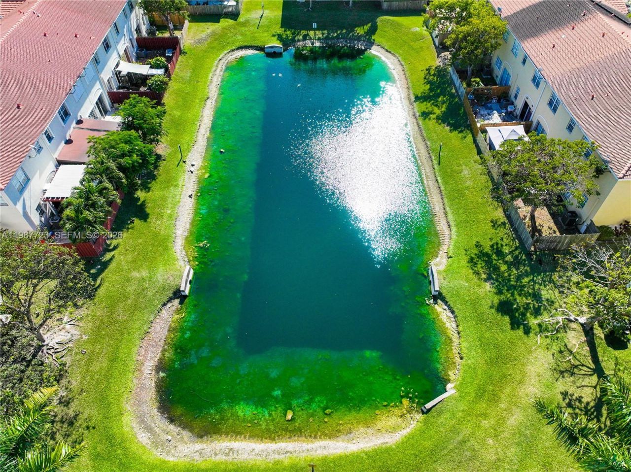 686 NE 21st Ave , Homestead, FL 33033 Photo