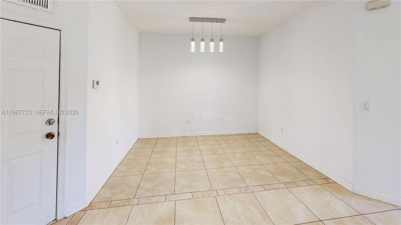 686 NE 21st Ave , Homestead, FL 33033 Photo