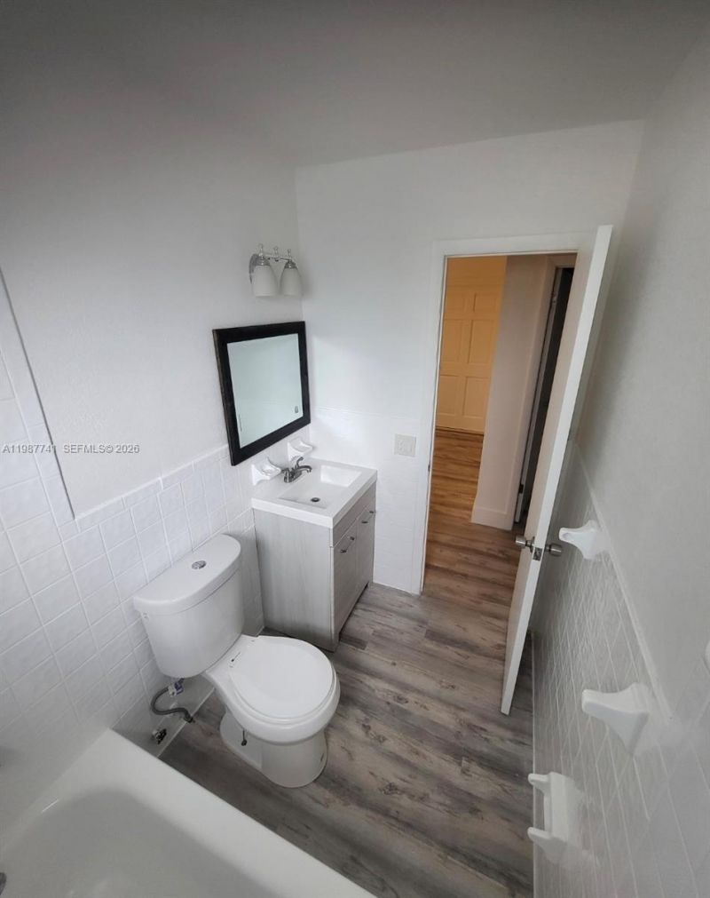 1467 SW 3rd St, Unit 2, Miami, FL 33135 Photo