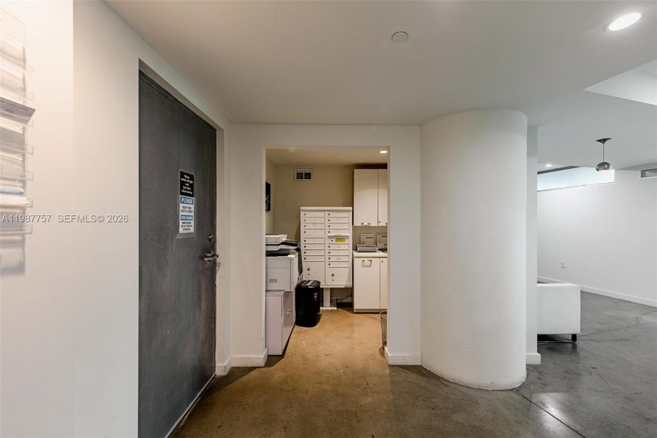 350 S Miami Avenue, Unit CUA, Miami, FL 33130 Photo