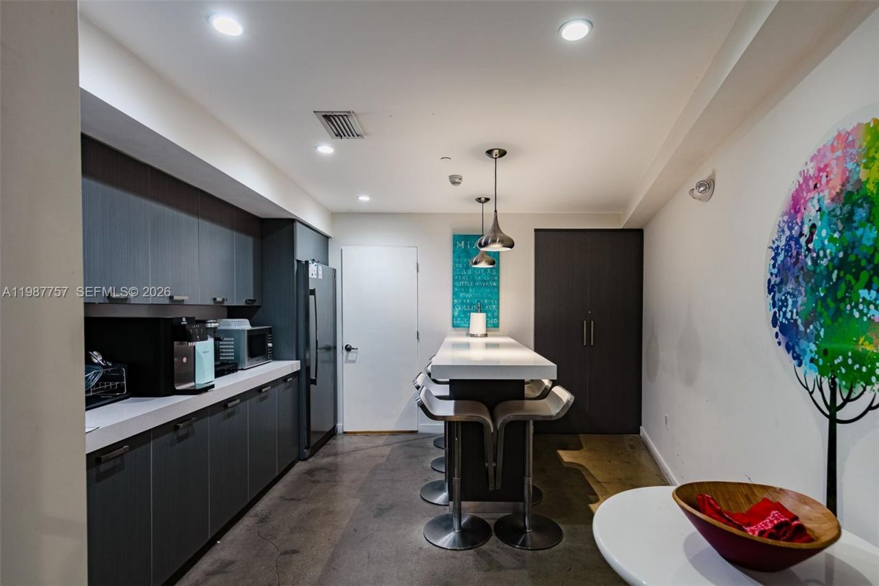 350 S Miami Avenue, Unit CUA, Miami, FL 33130 Photo