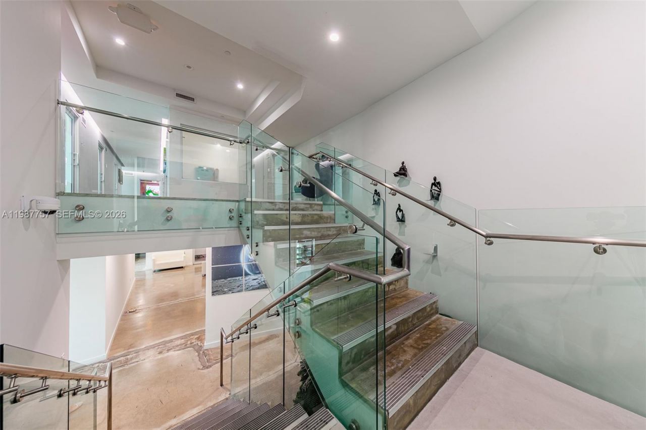 350 S Miami Avenue, Unit CUA, Miami, FL 33130 Photo