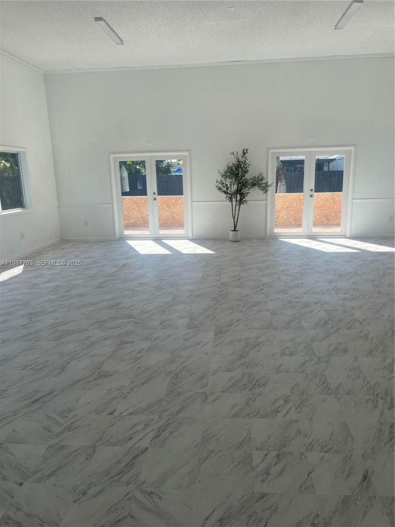 20700 SW 122nd Ave, Miami, FL 33177 Photo