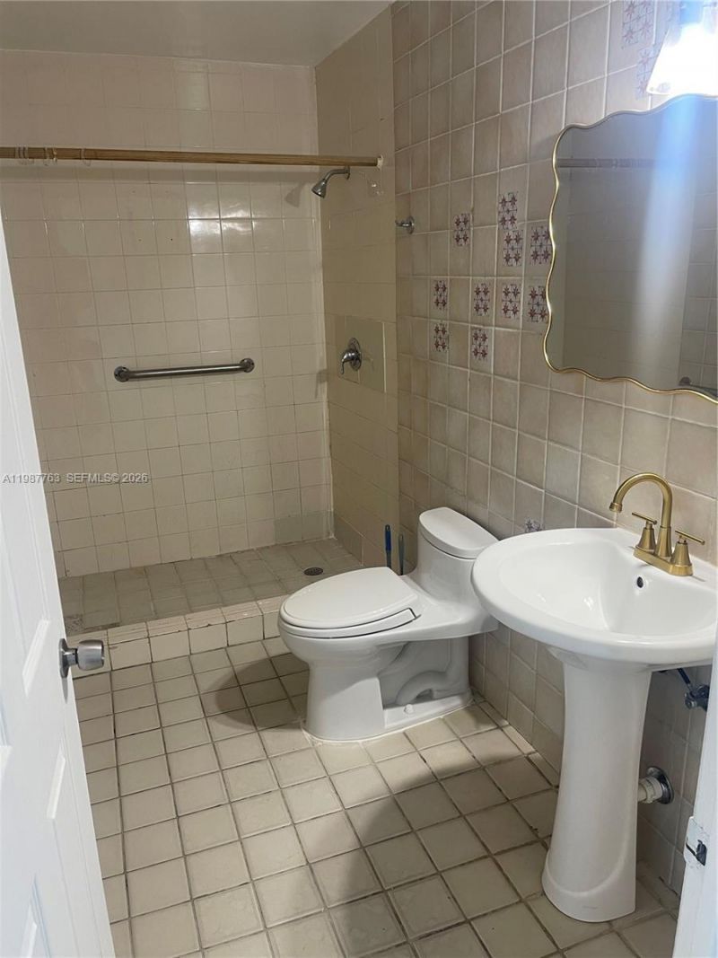 20700 SW 122nd Ave, Miami, FL 33177 Photo