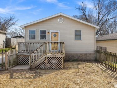 1412 S 13TH Street, Pekin, IL 61554