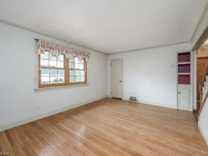 486 Royer Avenue NW, North Canton, OH 44720 Photo 5