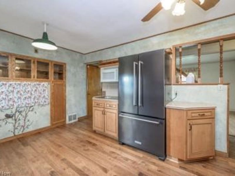 486 Royer Avenue NW, North Canton, OH 44720 Photo 7