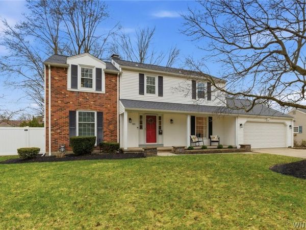 80 Andover Lane, Williamsville, NY 14221