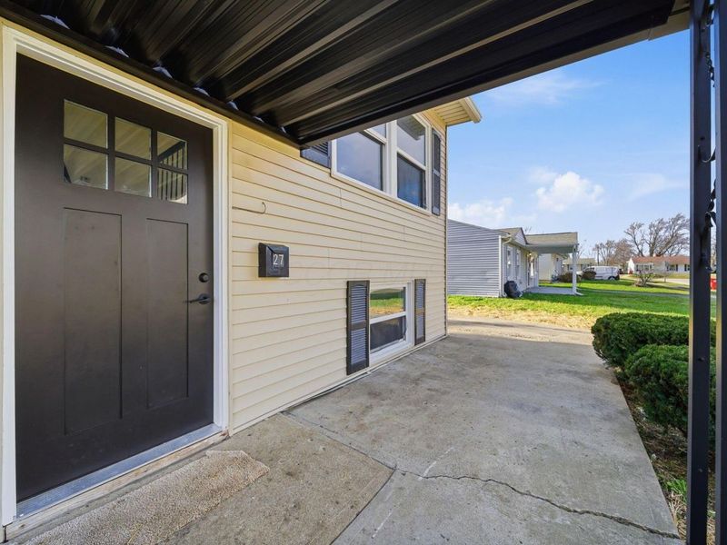 27 Stump Lane , London, OH 43140 Photo 3