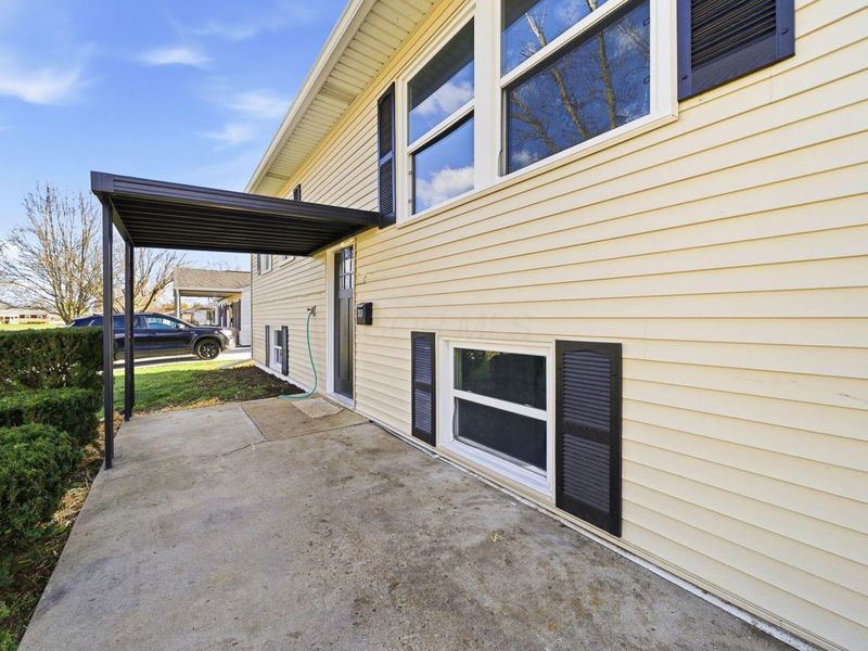 27 Stump Lane , London, OH 43140 Photo 4