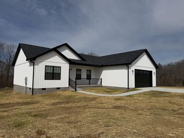 118 Stable Lane, Mt Vernon, KY 40456