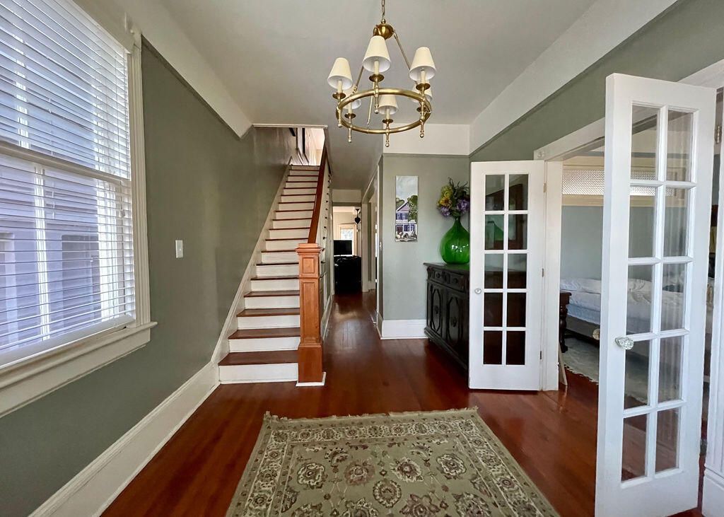 32 1/2 Chapel Street Photo 4