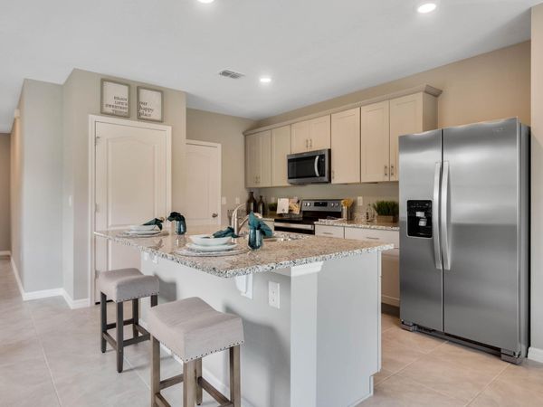 53 Bella Oaks Drive, Port Orange, FL 32129