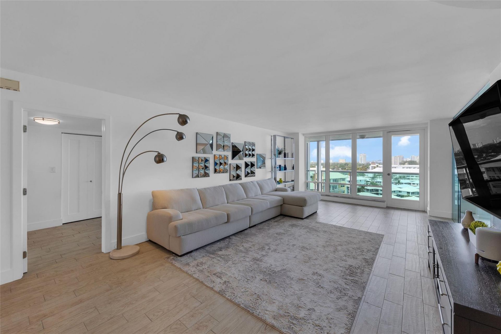 2100 S Ocean Lane, Unit 709, Fort Lauderdale, FL 33316 Photo