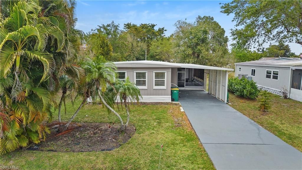 851 Manatee Rd, Naples, FL 34114 Photo