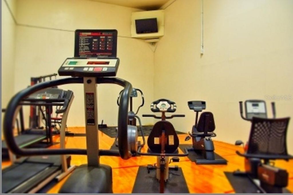 1400 Gandy Boulevard N, Unit 512, Saint Petersburg, FL 33702 Photo