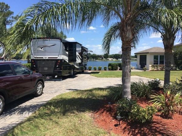 714 MEANDERING WAY , POLK CITY, FL 33868