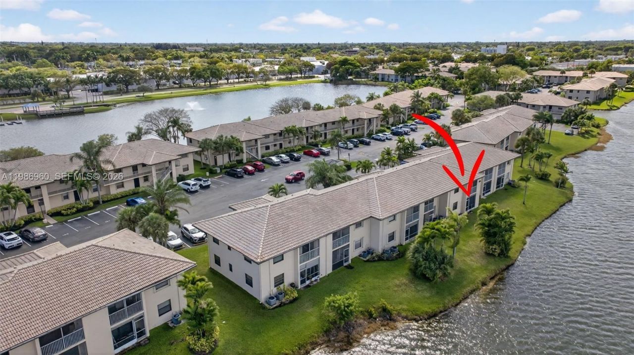 5520 Lakeside Dr , Unit 105, Margate, FL 33063 Photo