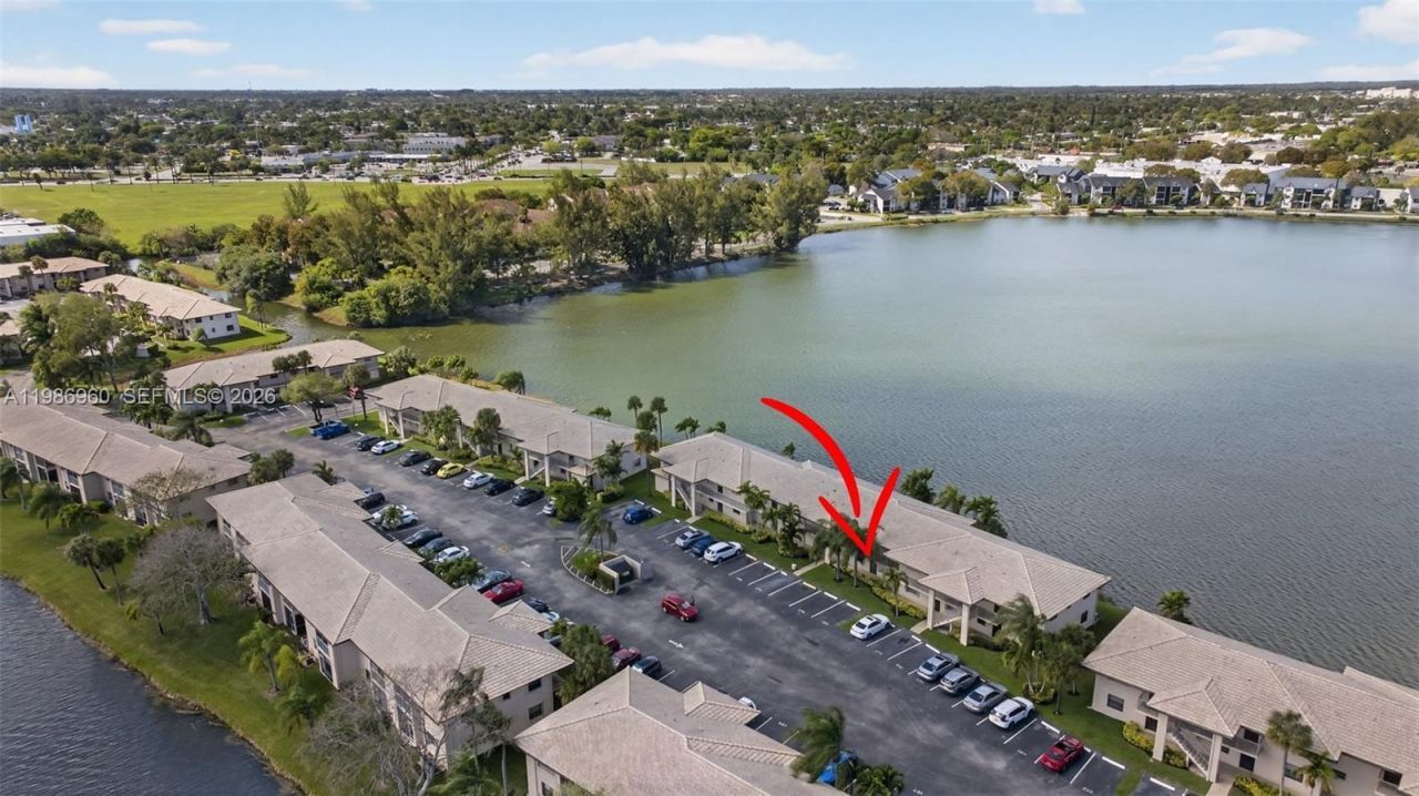 5520 Lakeside Dr , Unit 105, Margate, FL 33063 Photo