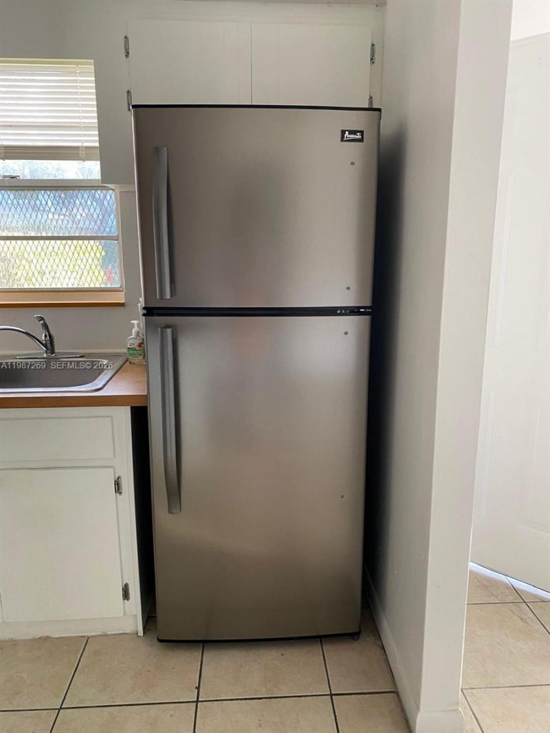 1755 NE 116th Rd , Unit 8, North Miami, FL 33181 Photo