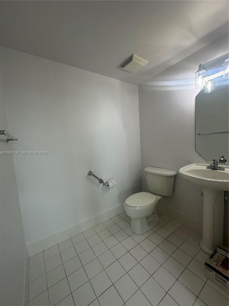 117 NW 42nd Ave , Unit 1405, Miami, FL 33126 Photo