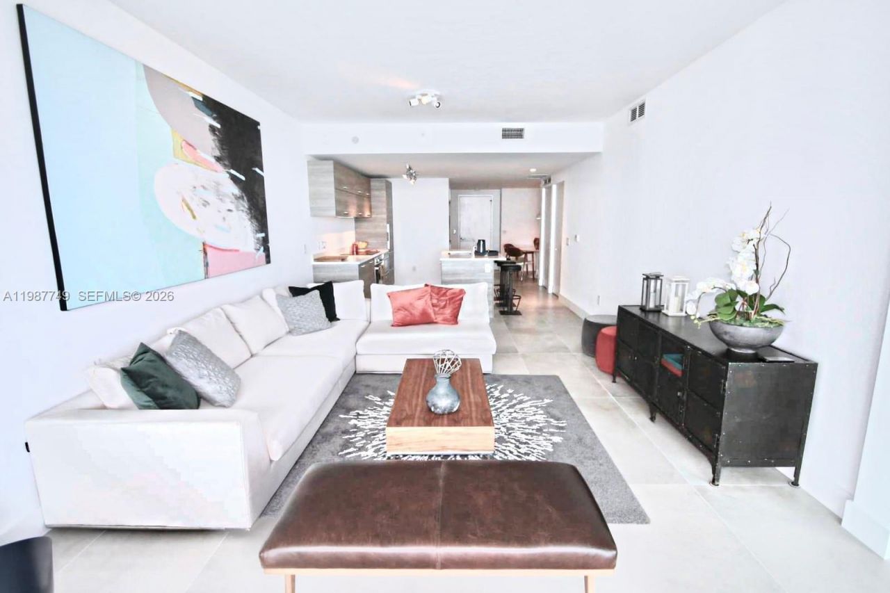 650 NE 32nd St , Unit 4206, Miami, FL 33137 Photo