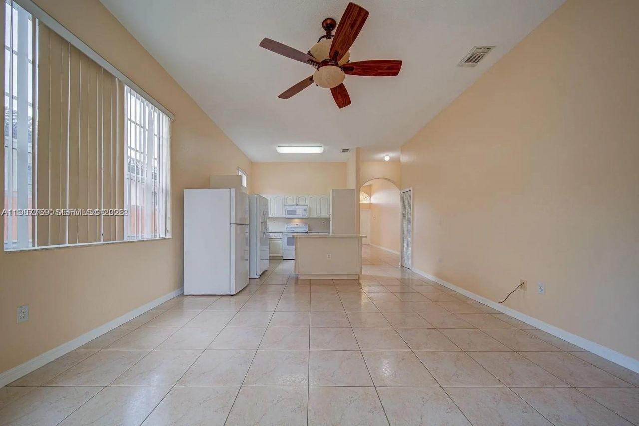 15339 SW 32nd Ter , Miami, FL 33185 Photo