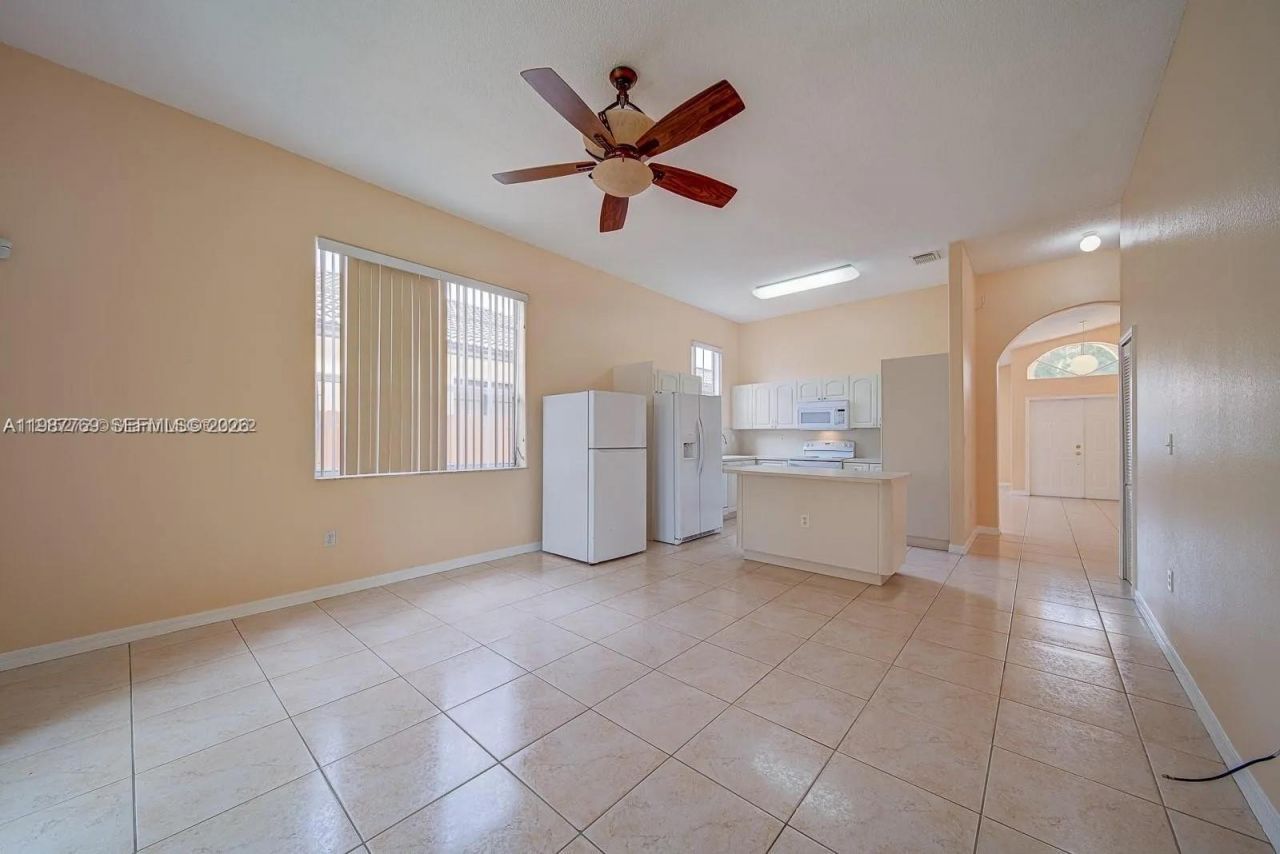 15339 SW 32nd Ter , Miami, FL 33185 Photo