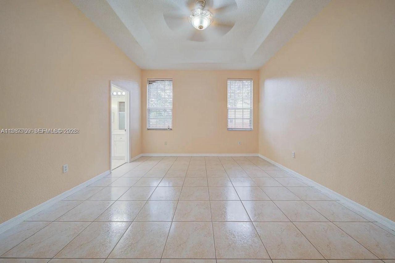 15339 SW 32nd Ter , Miami, FL 33185 Photo