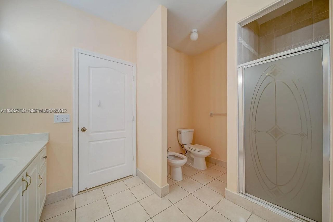 15339 SW 32nd Ter , Miami, FL 33185 Photo