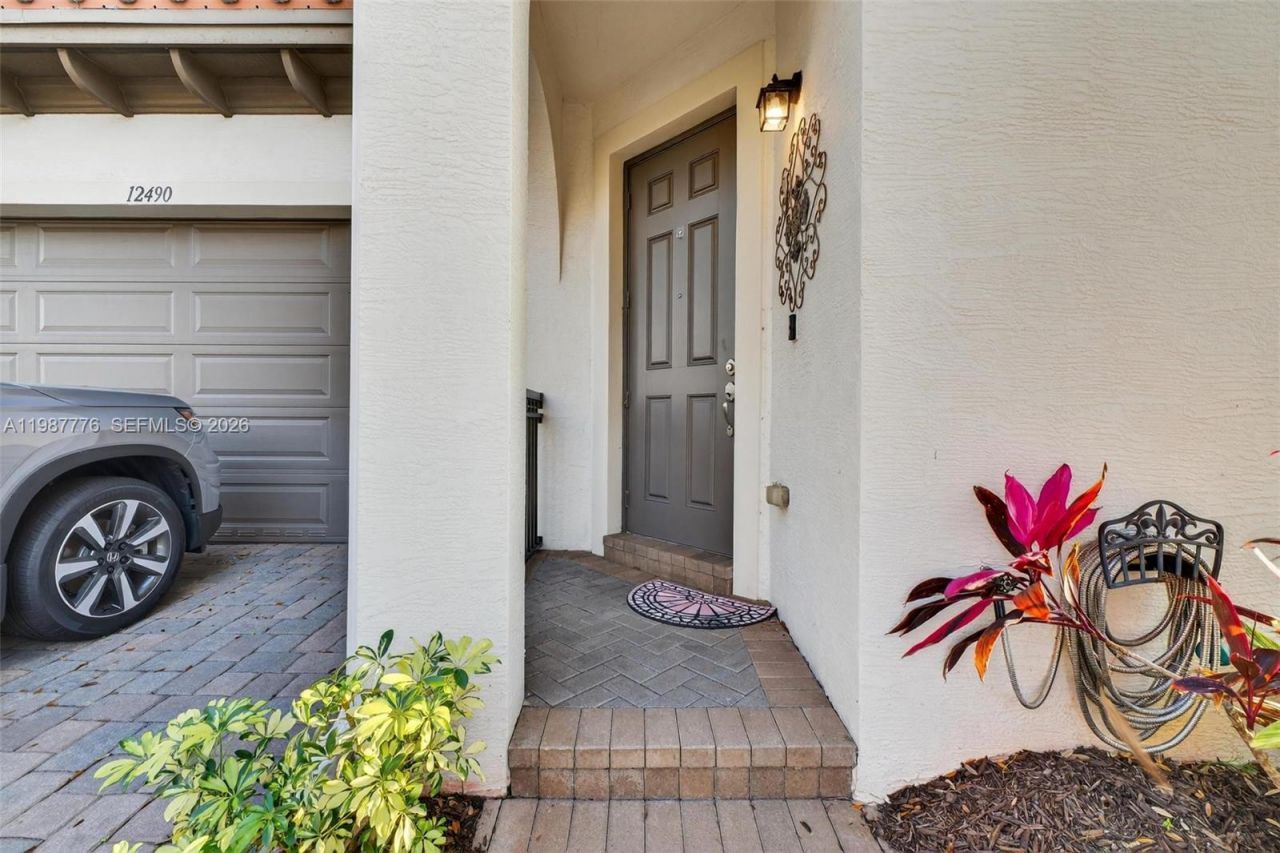 12490 NW 33rd St , Sunrise, FL 33323 Photo