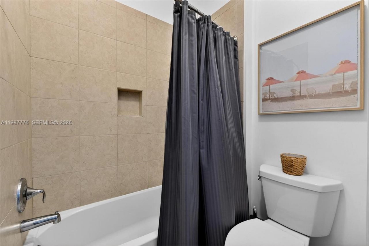 12490 NW 33rd St , Sunrise, FL 33323 Photo