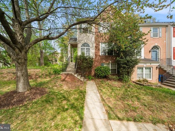 7761 HERITAGE FARM DRIVE, MONTGOMERY VILLAGE, MD 20886