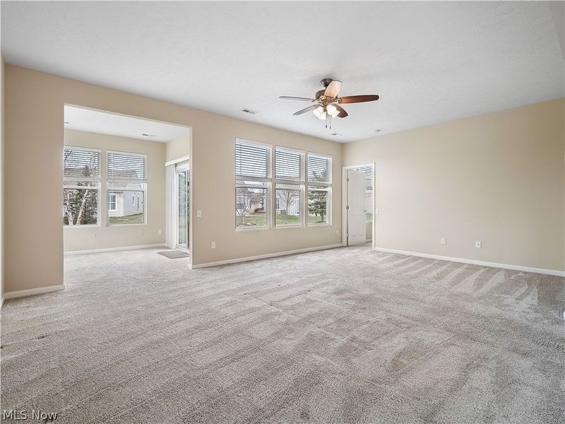 37952 Ashfield Way, North Ridgeville, OH 44039 Photo 5