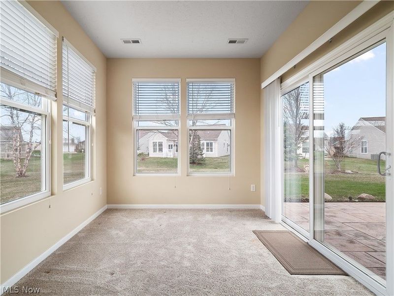 37952 Ashfield Way, North Ridgeville, OH 44039 Photo 9