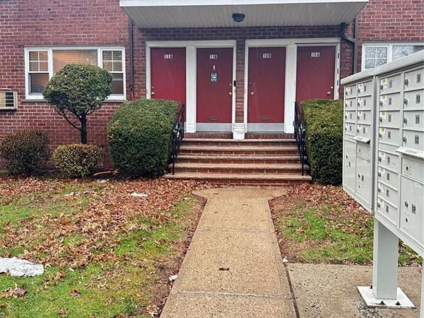 241 W Passaic Street 11A, ROCHELLE PARK, NJ 07662