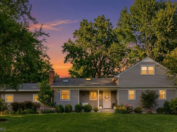 81 Atlas Rd, Bernards, NJ 07920