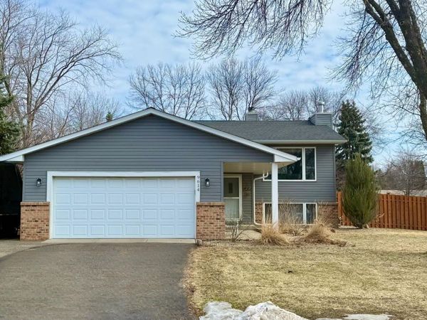 9614 Wellington Lane N, Maple Grove, MN 55369
