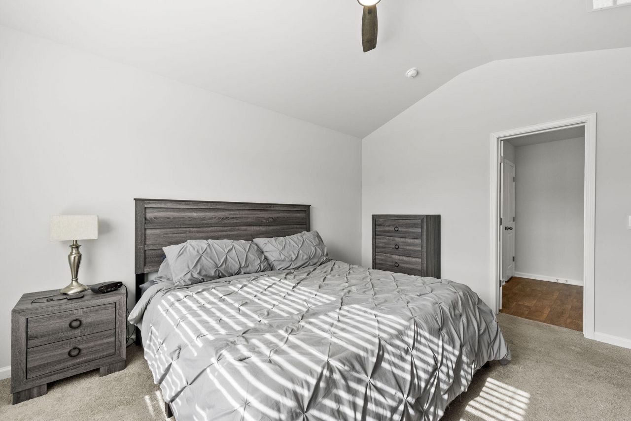 129 Yarrow Way Photo 18