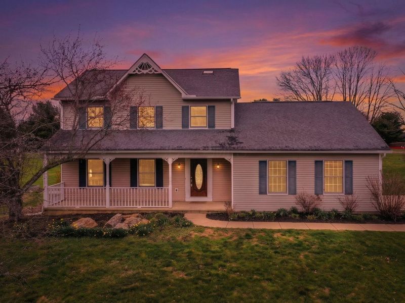 21 Indian Wood Drive, Thornville, OH 43076 Photo 2