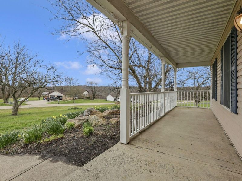 21 Indian Wood Drive, Thornville, OH 43076 Photo 5